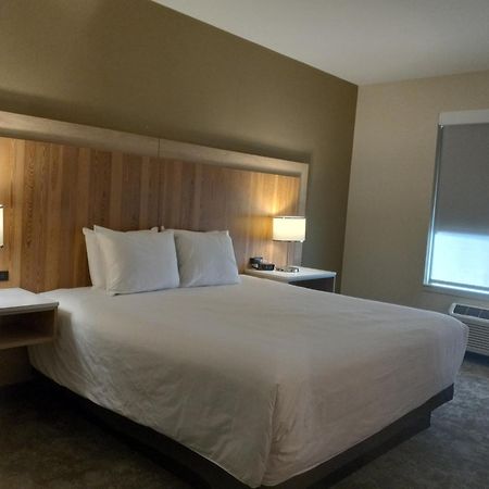 Radisson Hotel Pendleton Airport 外观 照片