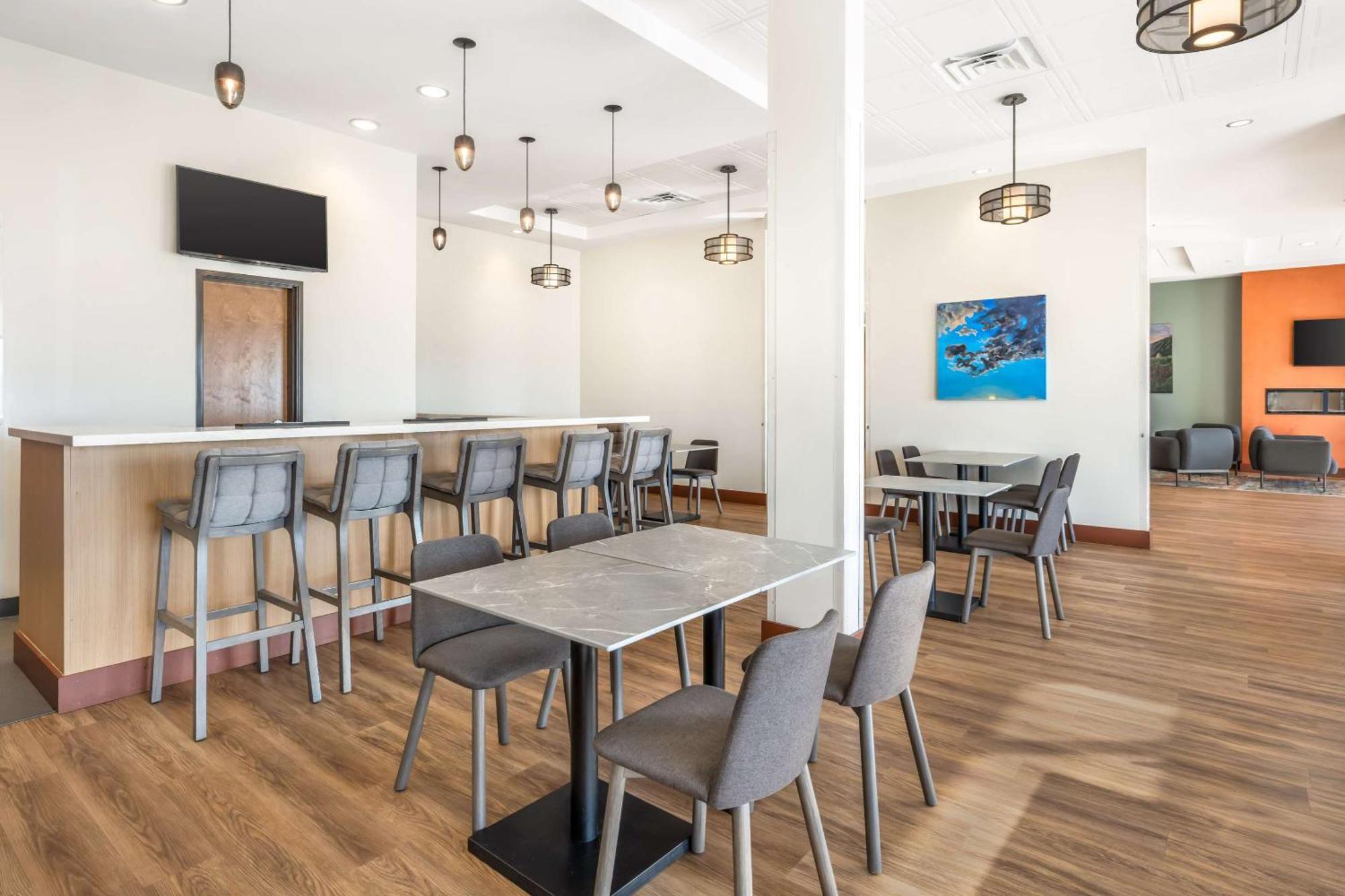 Radisson Hotel Pendleton Airport 外观 照片