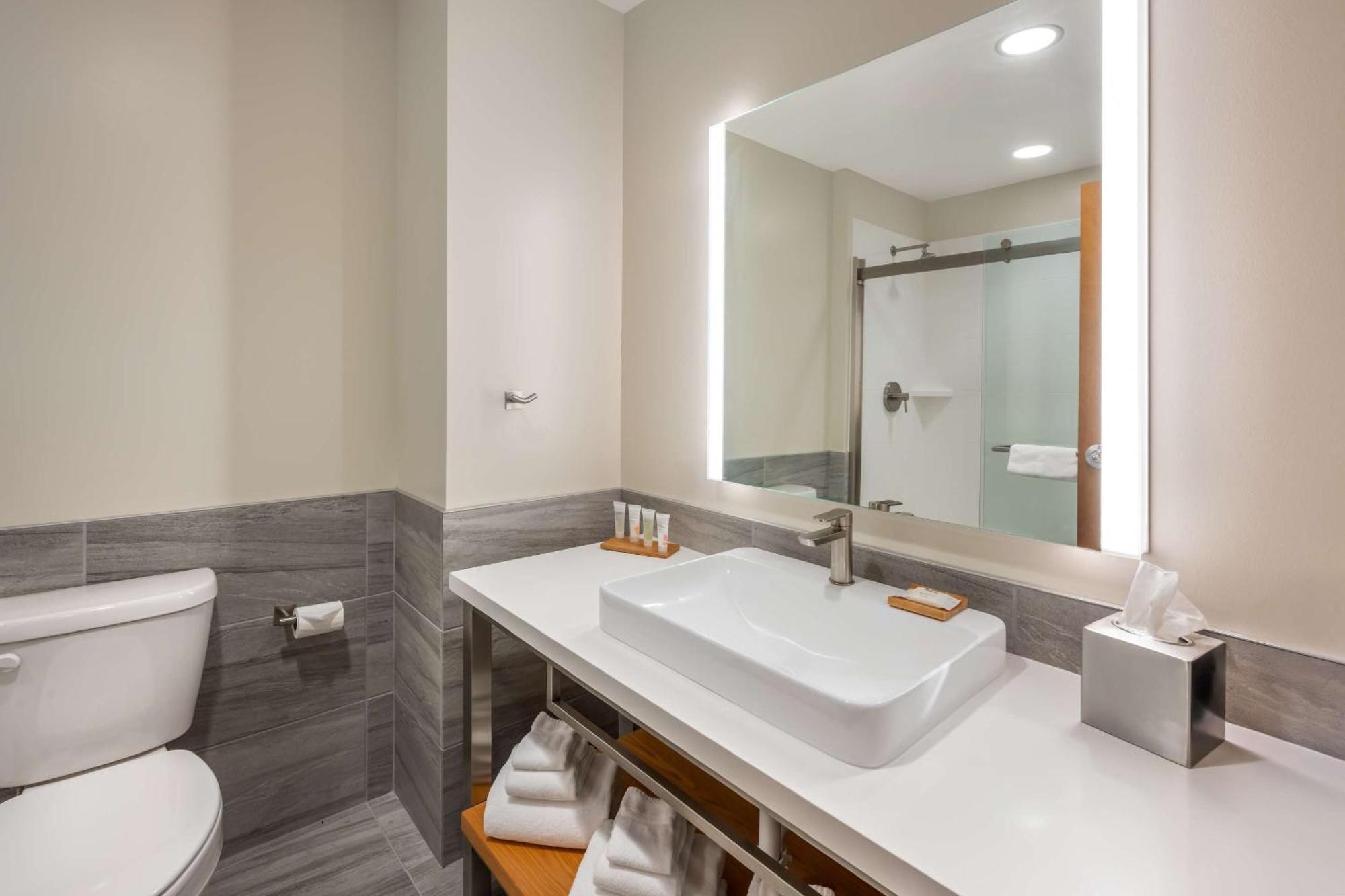 Radisson Hotel Pendleton Airport 外观 照片